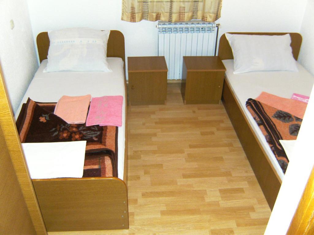 Pansion Pero Elez Medjugorje Hotel Buitenkant foto